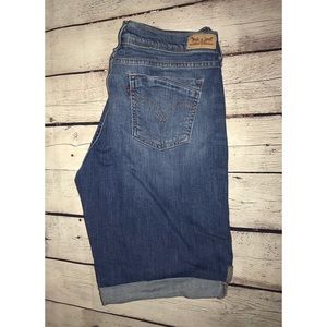 Levi's Shorts - Levi’s Bermuda Shorts Levi's Shorts - Levi’s Bermuda Shorts
